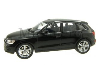 Audi Q5 Scale Model