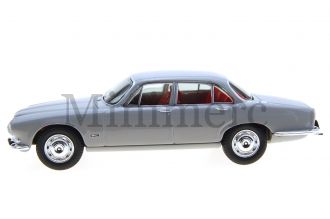 Jaguar XJ6 Series 1 Scale Model