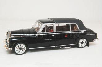300 D Landaulet Scale Model