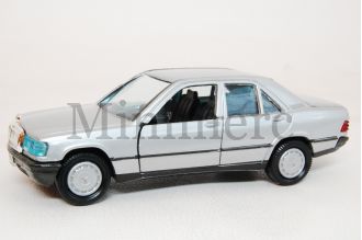 190-190E Scale Model