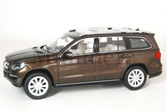 GL Class Scale Model