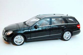 E Class Estate Scale Model