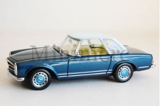 230 SL Scale Model