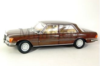 450 SEL Scale Model