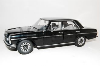 220D Scale Model