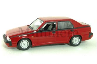 Alfa 75 3.0 V6 America Scale Model