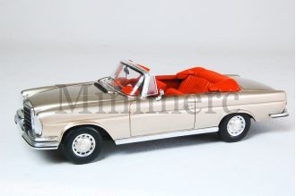 280 SE 3.5 Cabrio Scale Model