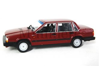 Volvo 740 GL Scale Model