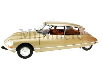 Citroen DS 23 Pallas Scale Model