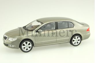 Skoda Superb Scale Model