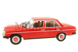 Mercedes W123 Scale Model