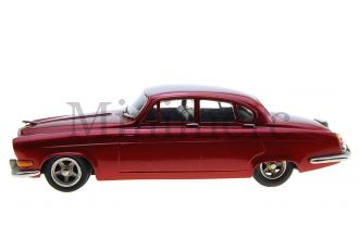 Jaguar MK10 Scale Model