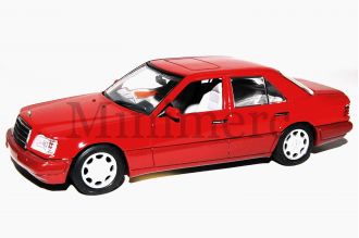 E CLASS 1993 Scale Model