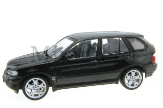 BMW X5 4.4i Scale Model