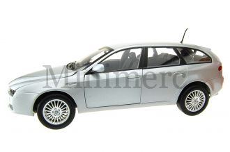 Alfa Romeo 159 Sportwagon Scale Model