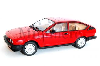 Alfa Romeo Alfetta GTV 2.0 Scale Model