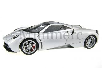 Pagani Huayra Scale Model