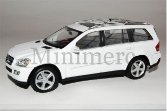 GL Class Scale Model