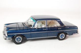280 SE Scale Model