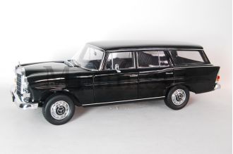 200 Universal Scale Model
