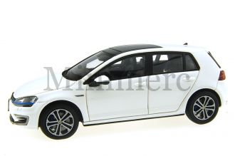 Volkswagen Golf 7 GTE Scale Model