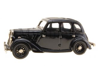 Morris Ten-Four Series II Scale Model