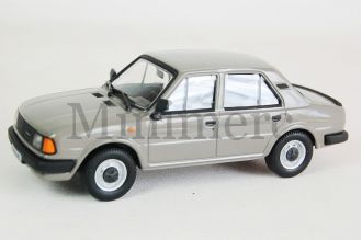 Skoda 120L Scale Model