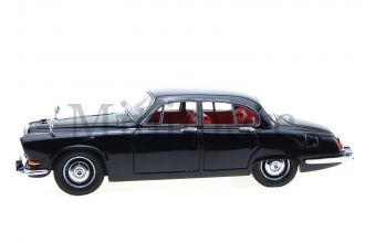 Daimler Sovereign Scale Model