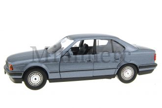BMW 535i Scale Model
