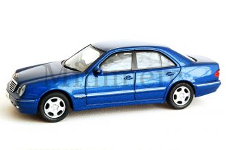 E CLASS Scale Model