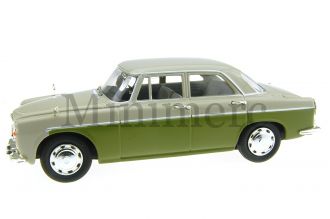 Rover P5 MkII Scale Model