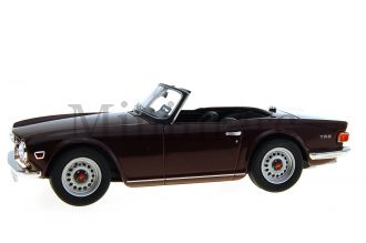 Triumph TR6 Scale Model