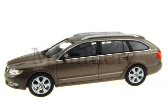 Skoda Superb Combi Scale Model