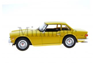 Triumph TR6 Scale Model