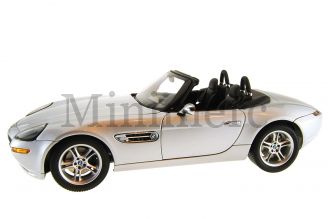 BMW Z8 Scale Model