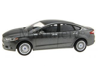 Ford Fusion Scale Model