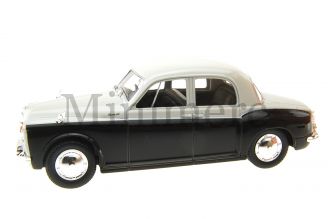 Rover 90 Scale Model