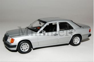 230E Scale Model