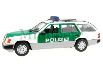 Mercedes 250 TD Scale Model